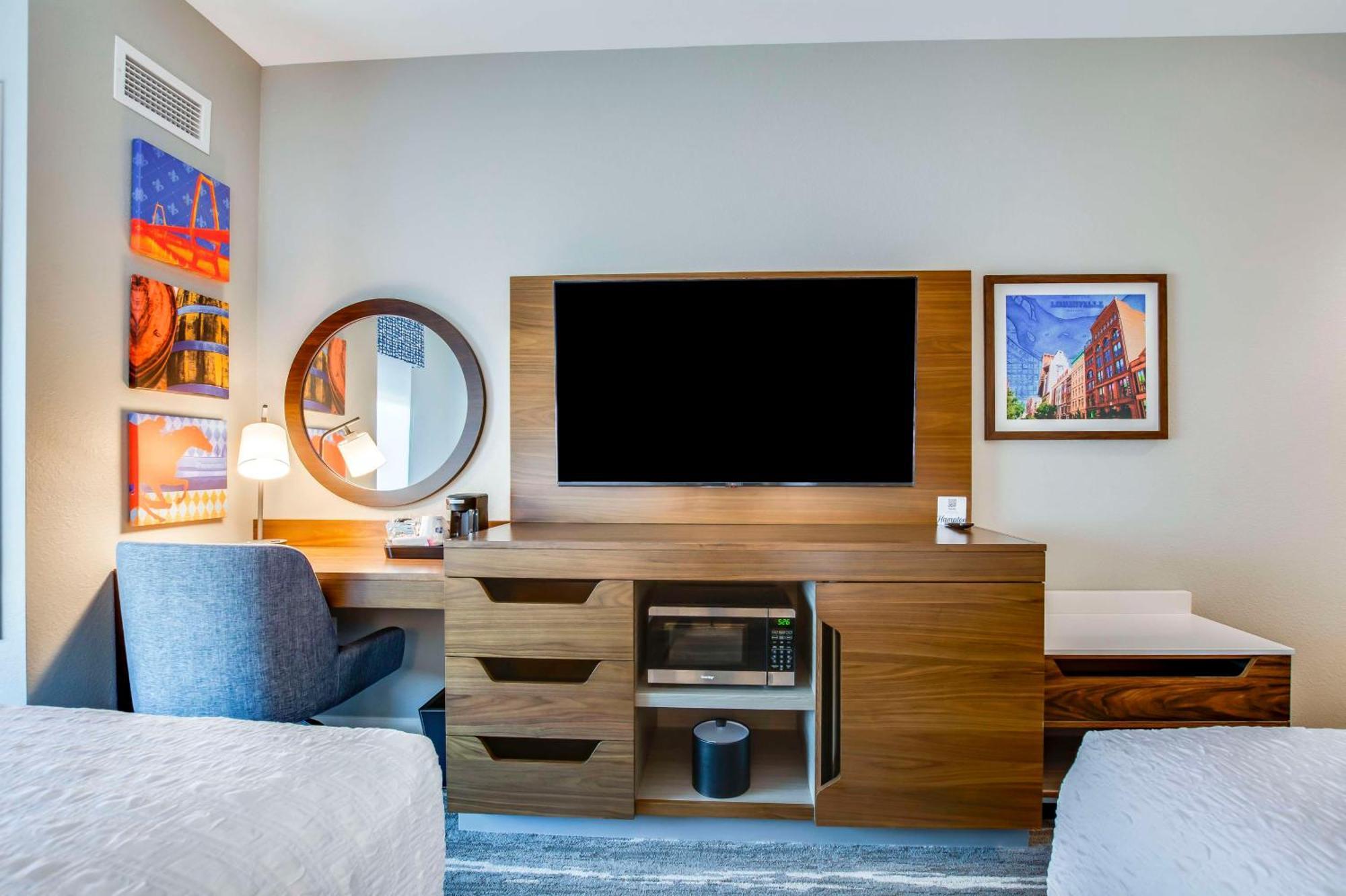 Hampton Inn & Suites By Hilton Louisville East Oxmoor Extérieur photo